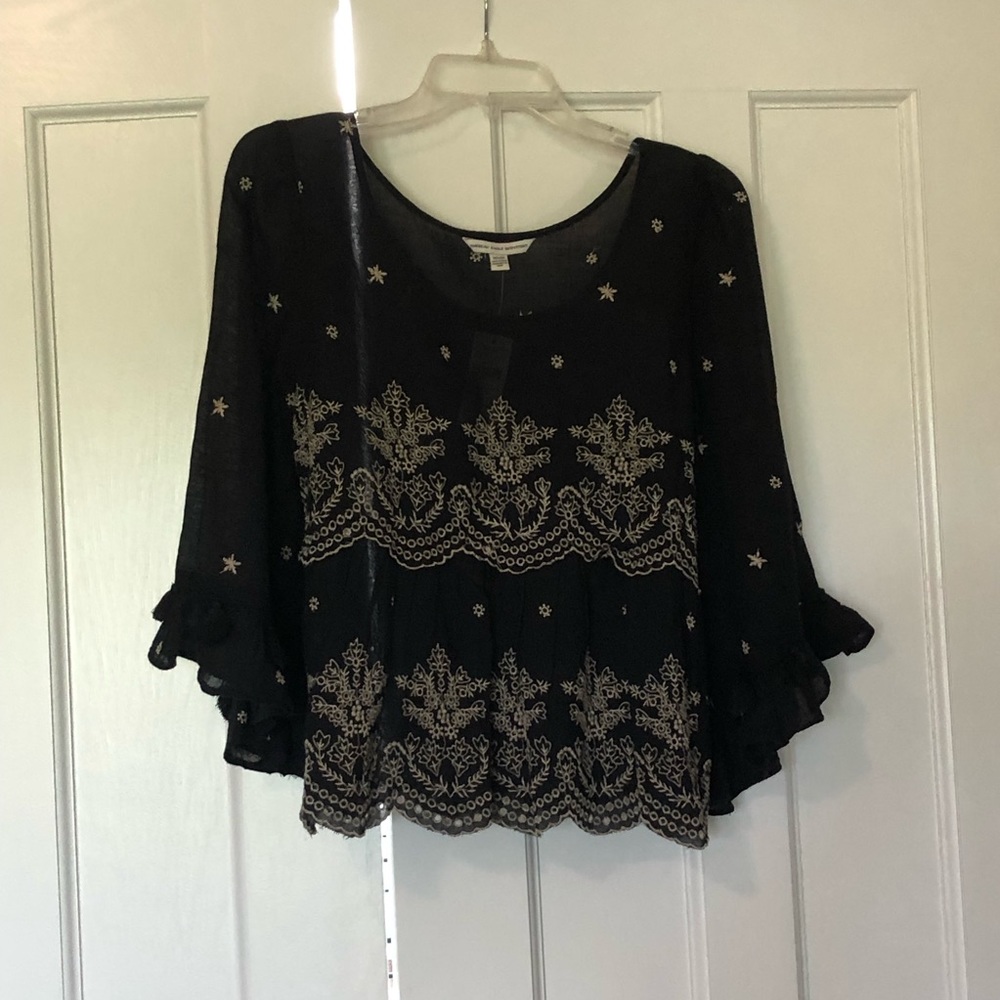 American Eagle top size M NWT